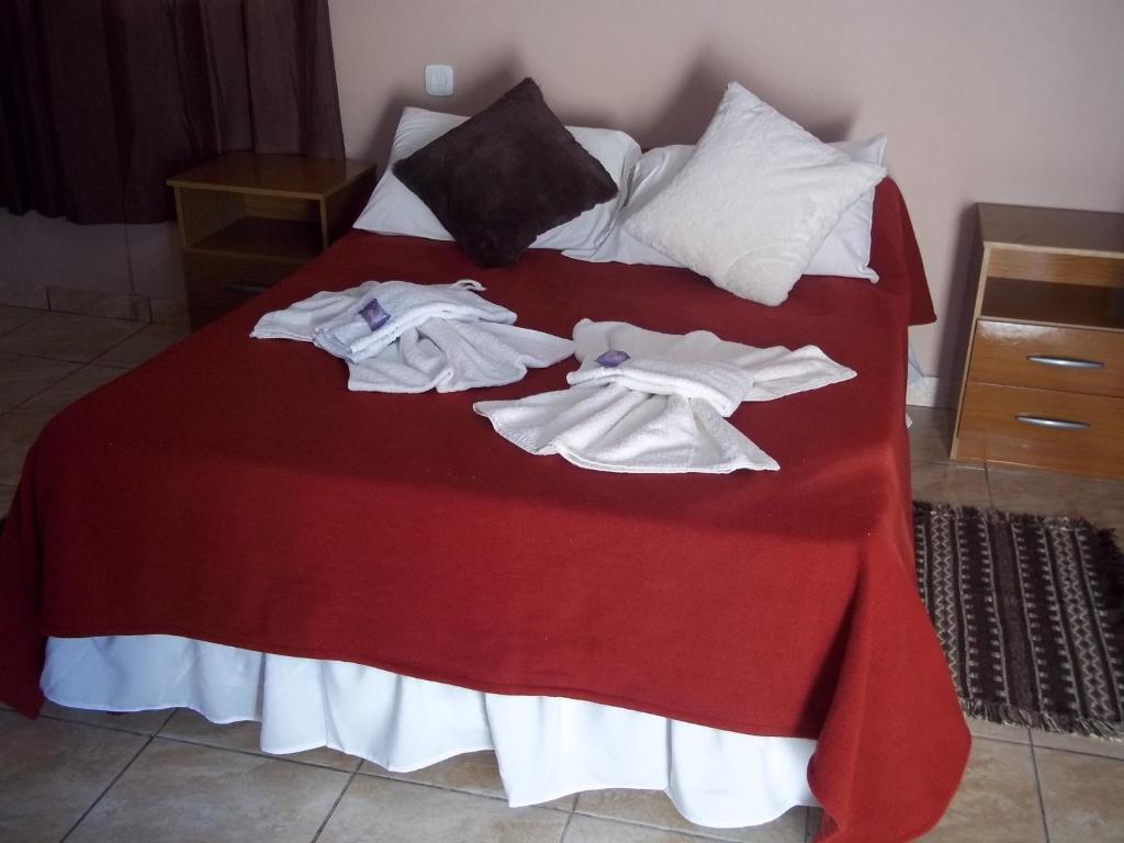 Posada Iguazu Royal ปูแอร์โตอีกวาซู ภายนอก รูปภาพ